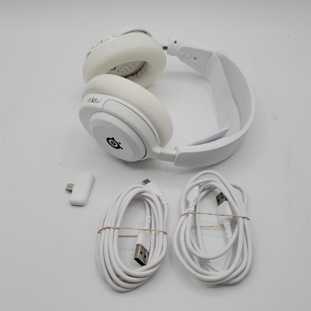 SteelSeries Arctis Nova 5 Wireless Multi-System Gaming Headset — White