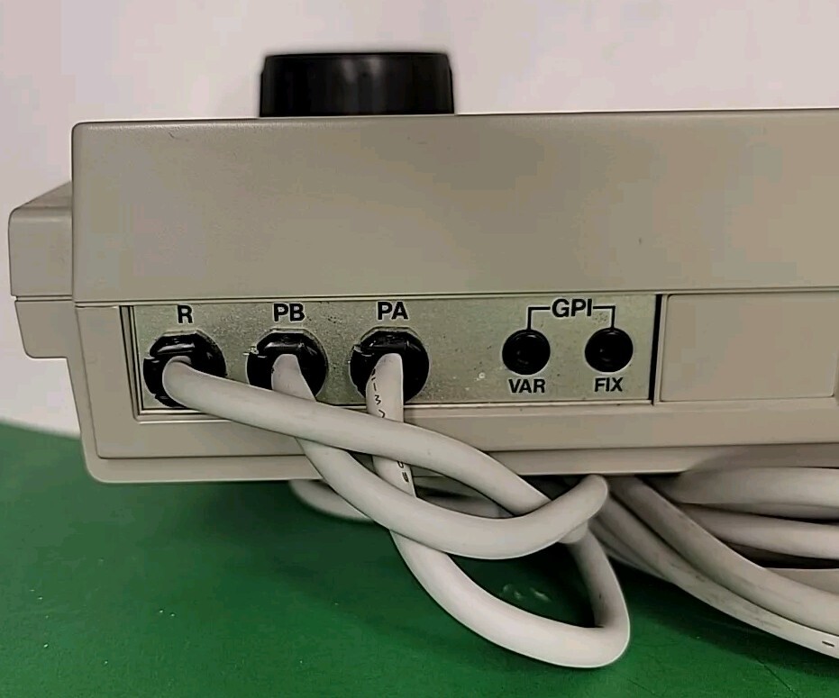 JVC Video Editing Controller - Model RM-G805U - Analog Format.