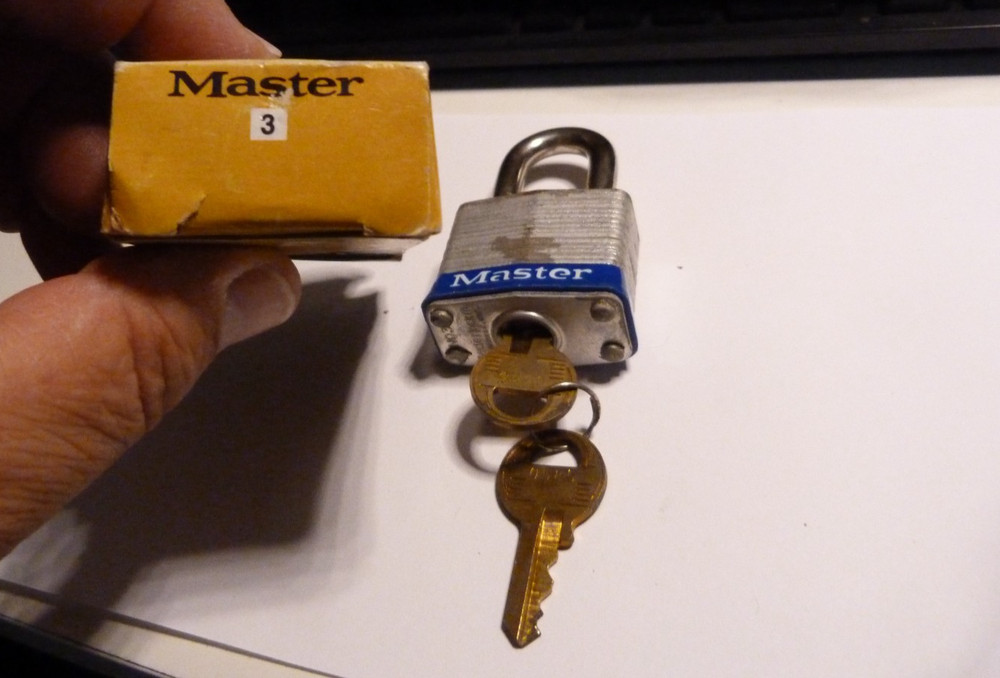 MASTER NO 3 Padlock NEW in box