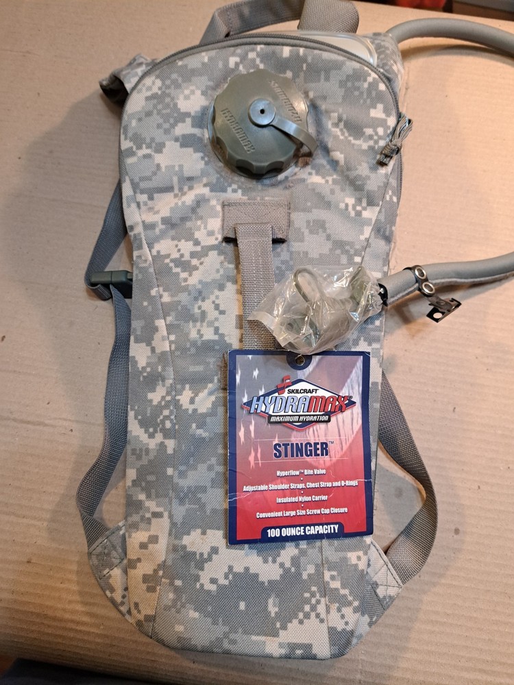 Skilcraft Hydramax Maximum Hydration System Stinger Bladder Camo Pack 100 oz.