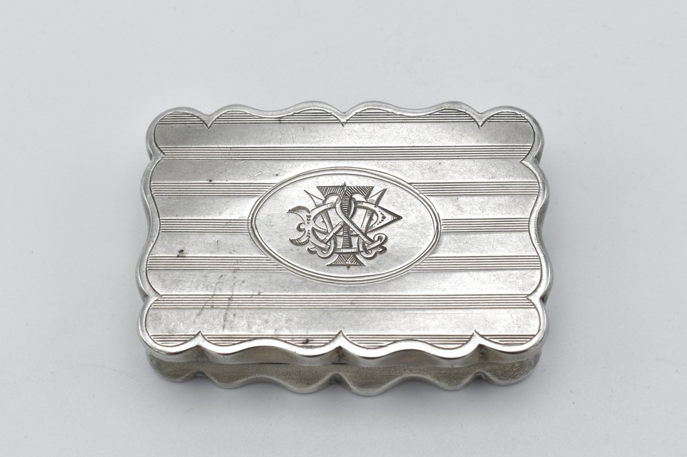 Antique Solid Silver Snuff Box 1911 Shaped William Aitken