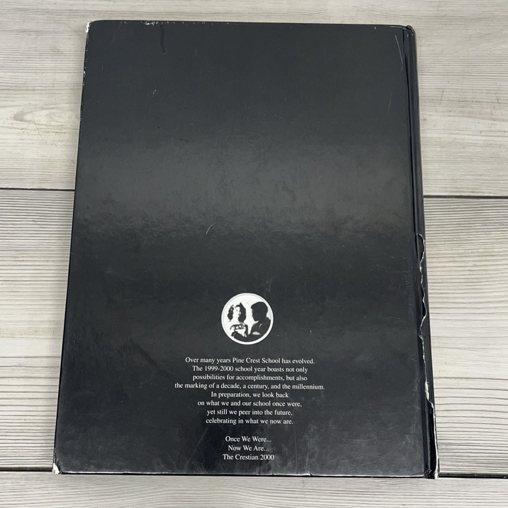 Crestian 2000 Yearbook