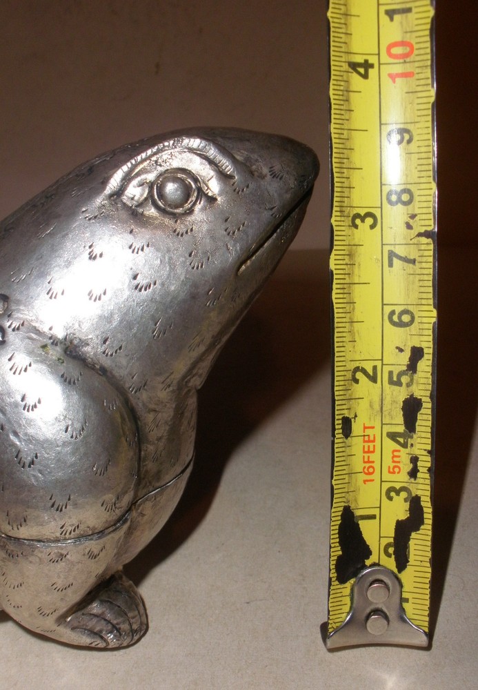 Large vintage South Eastern silver frog box