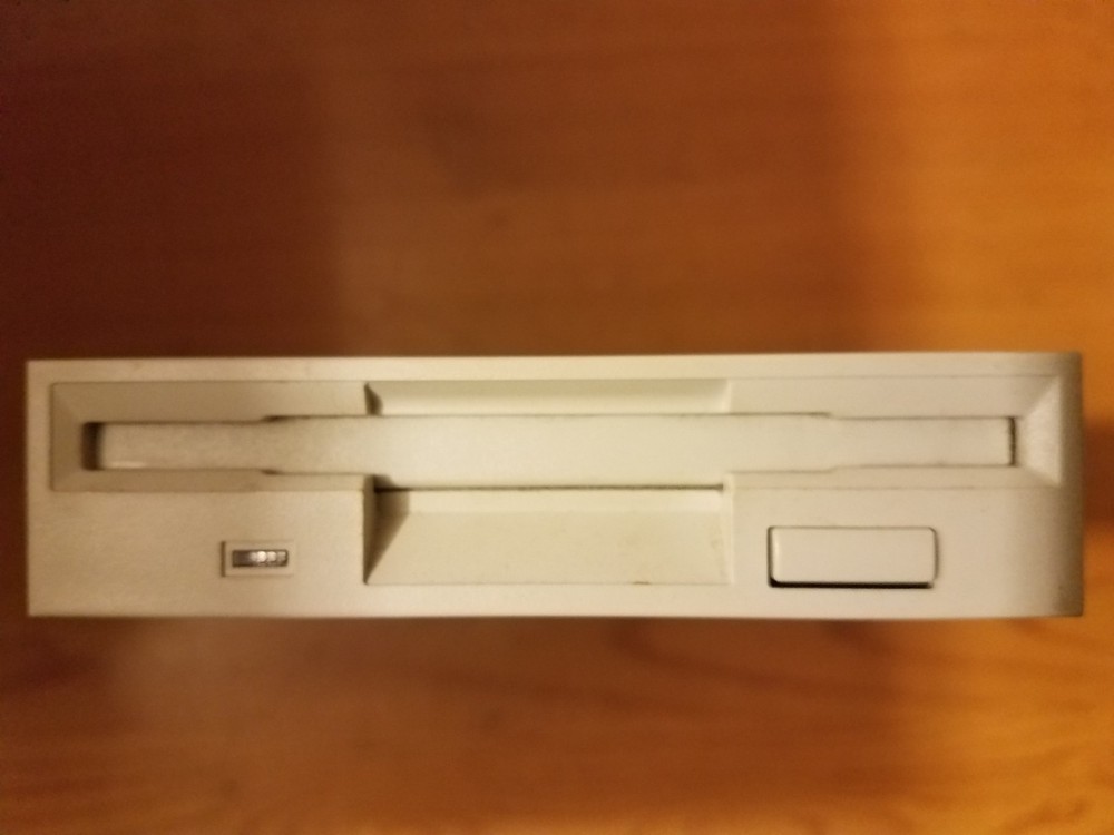 Newtronics Mitsumi D359T5 Internal 3.5" Floppy Disk Drive