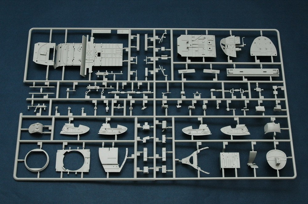 Trumpeter 1/32 02233 TBF-1C Avenger
