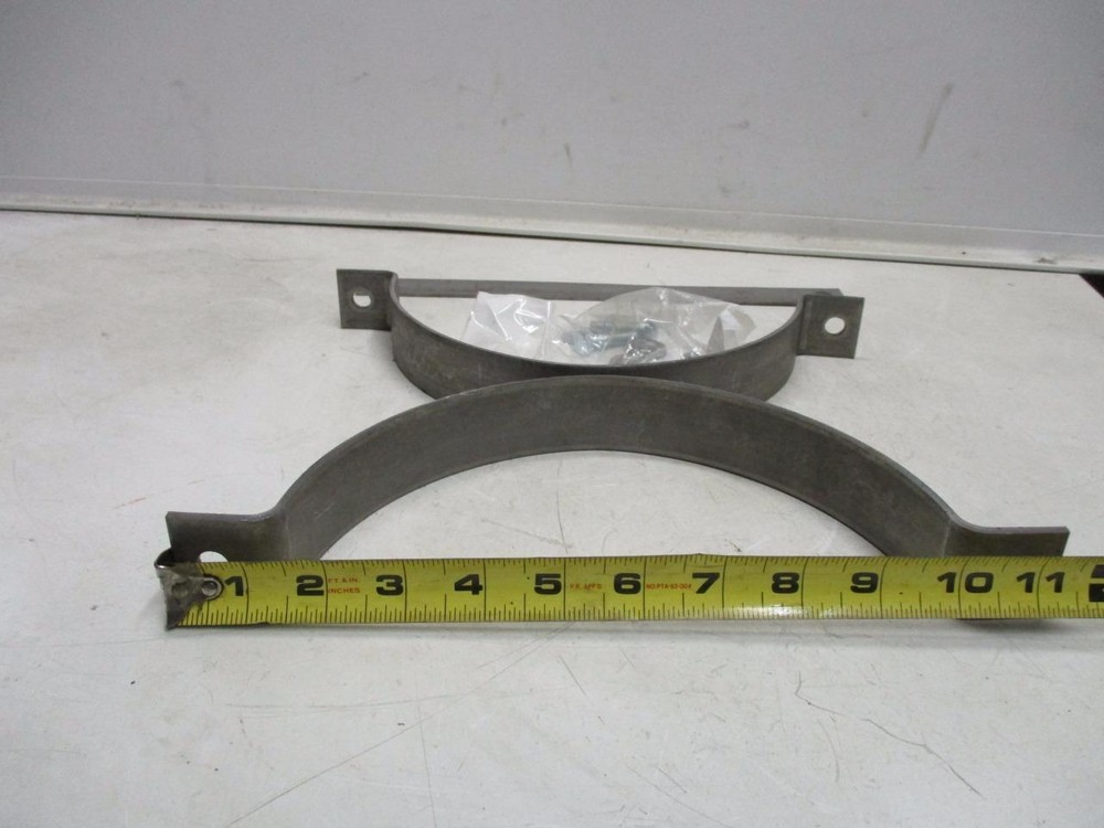 9356 Exhaust Bracket