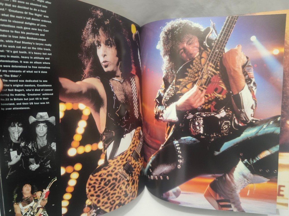 Kiss Live! - Magazine - Great Pictures Omnibus Press - Excellent Condition 1996