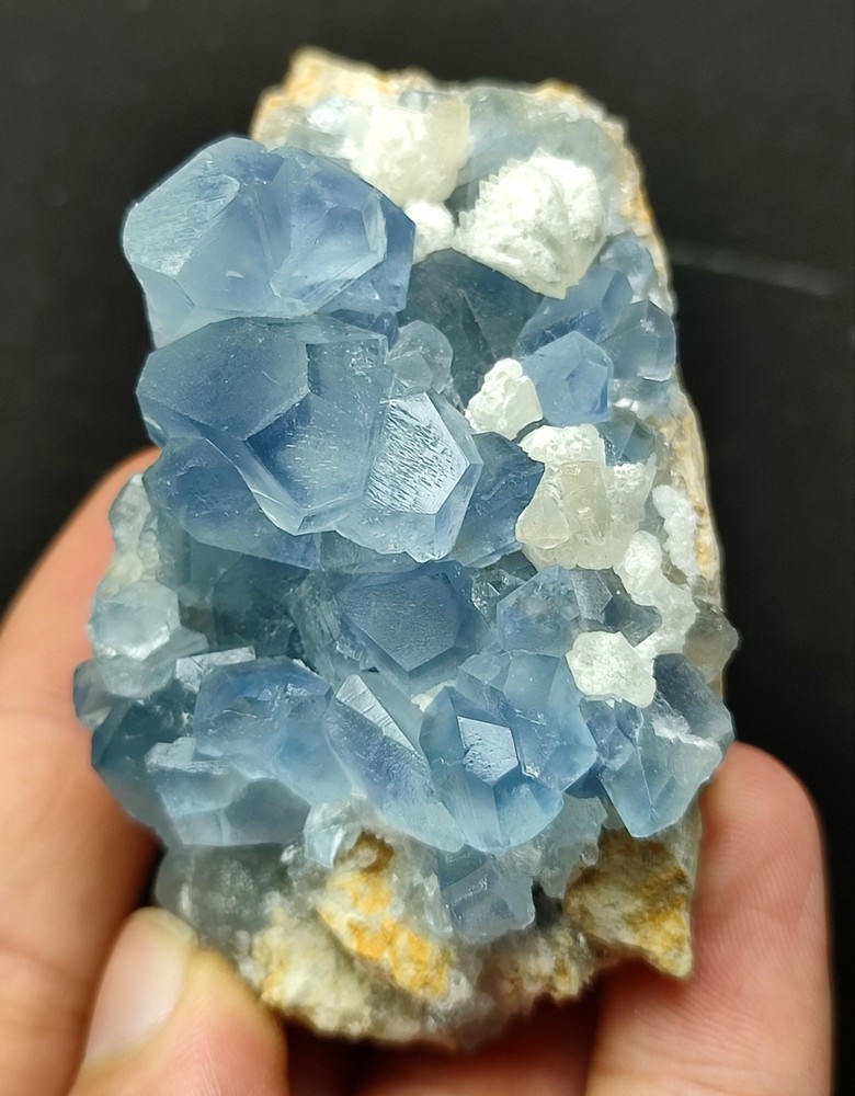 175g.Outstanding Blue Celestine Cluster With Calcite Having Nice Luster From Afg