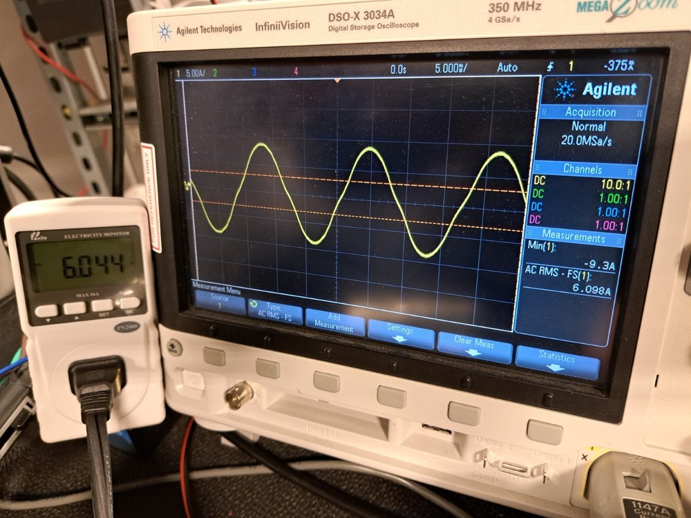 Agilent Technologies 1147A AC/DC Current Probe, 50 MHz, 15A