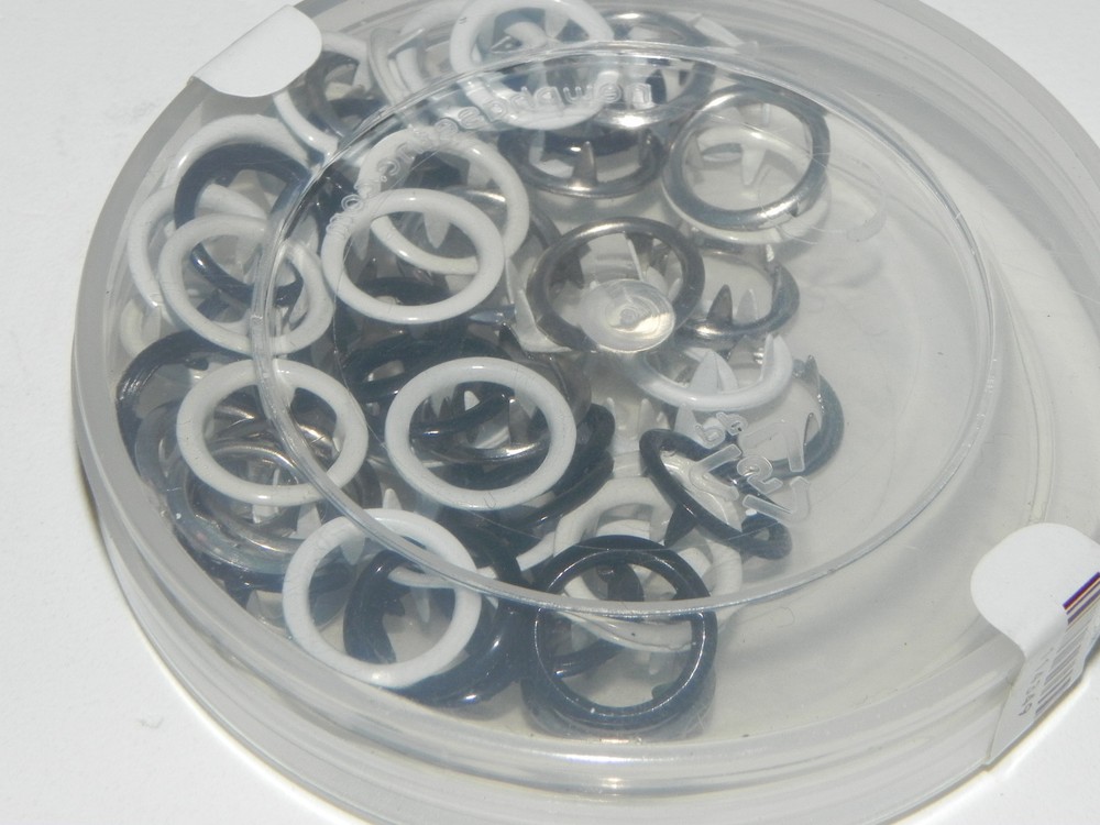Stampin Up Designer Hardware - Basic SMALL Grommets NEW #114349