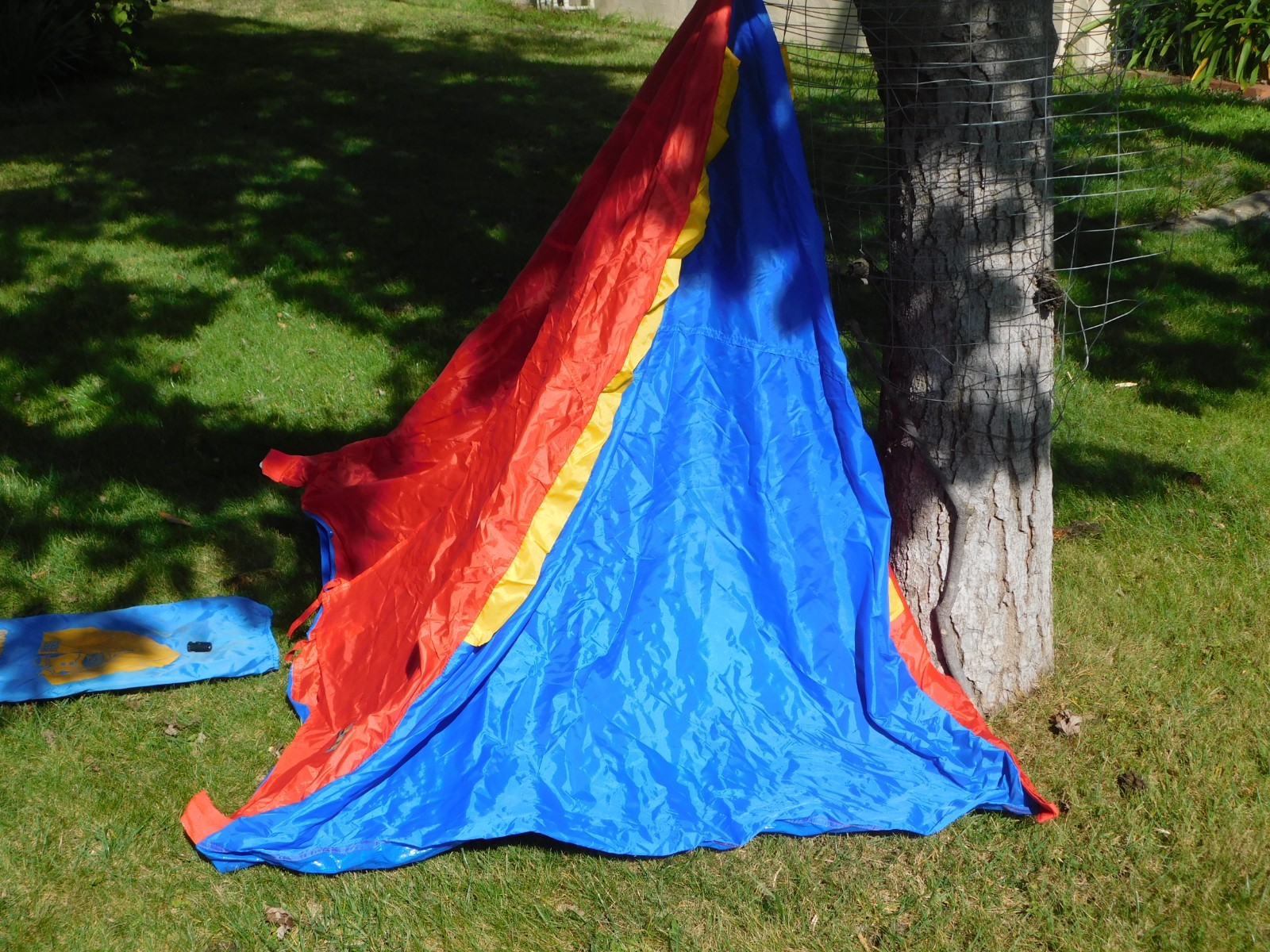 VTG 90's GYMBOREE PLAY SLEEP TENT INDOOR OUTDOOR GYMBO THE CLOWN RAINBOW