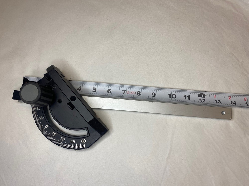 Miter gauge for table saw assembly  r1342df