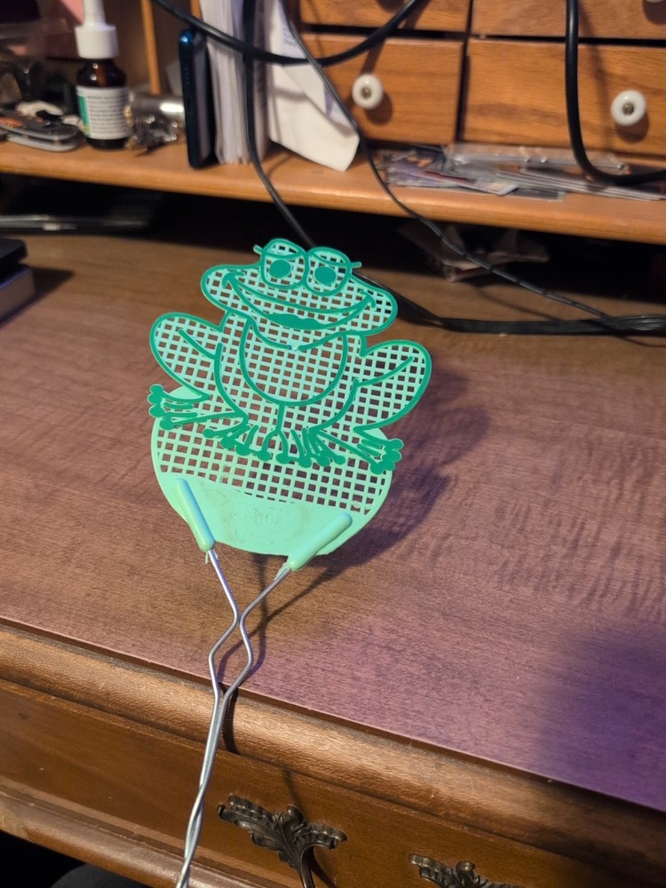 Frog Fly Swatter