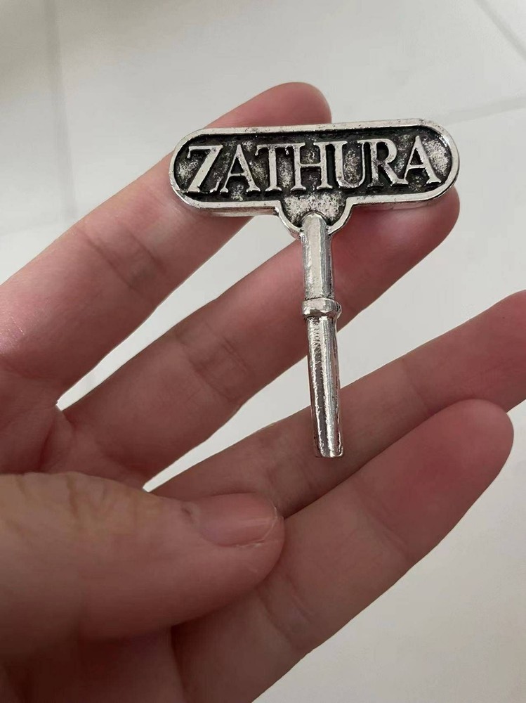 Replica Zathura Key - solid metal