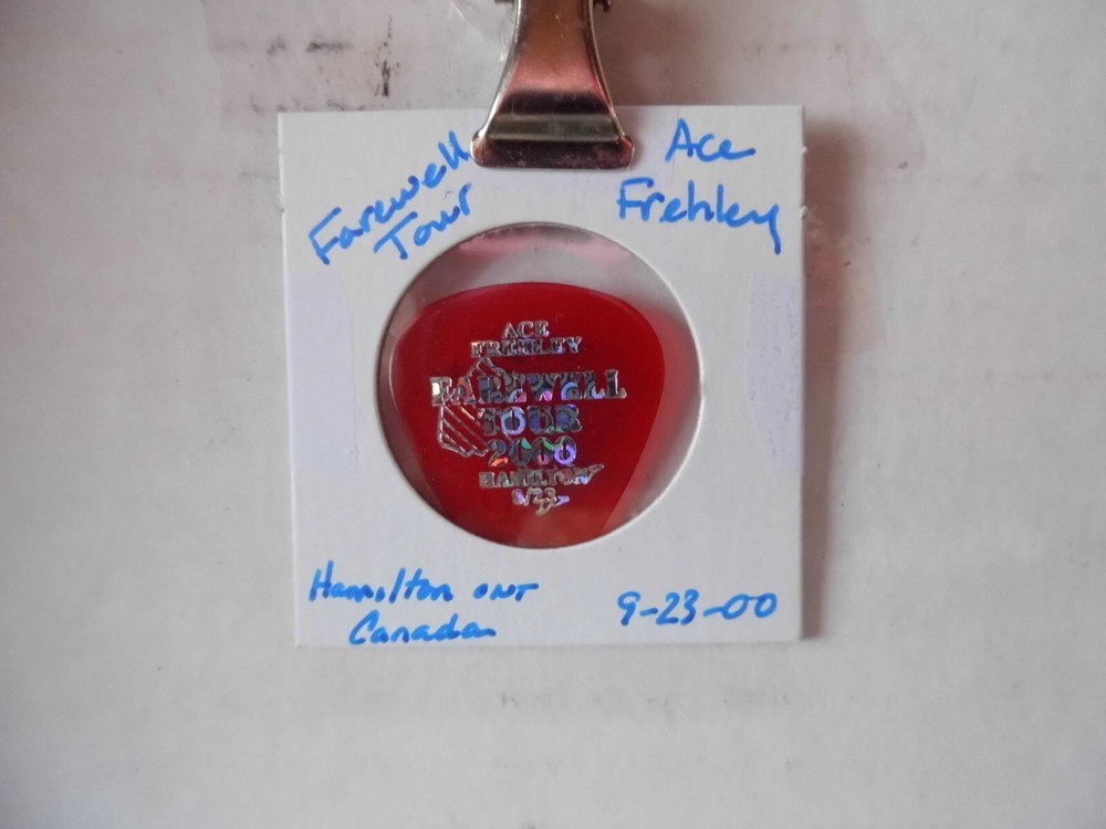 KISS "ACE FREHLEY" GUITAR PICK~HAMILTON ONT 9/23/00~READ DESCRIPTION (8/17)