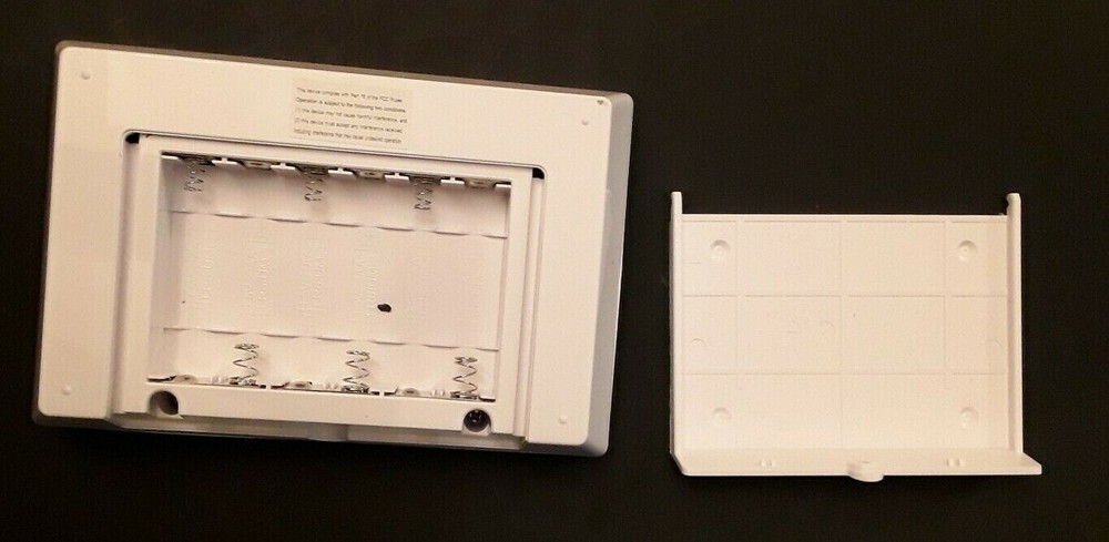 IRIS Model KPD800 White Home Security Wireless Keypad Z-Wave