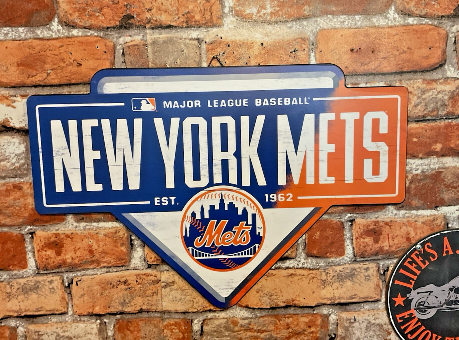 19"X14" Officially Licensed NY Mets Decorative Wall Art... Ships Free!