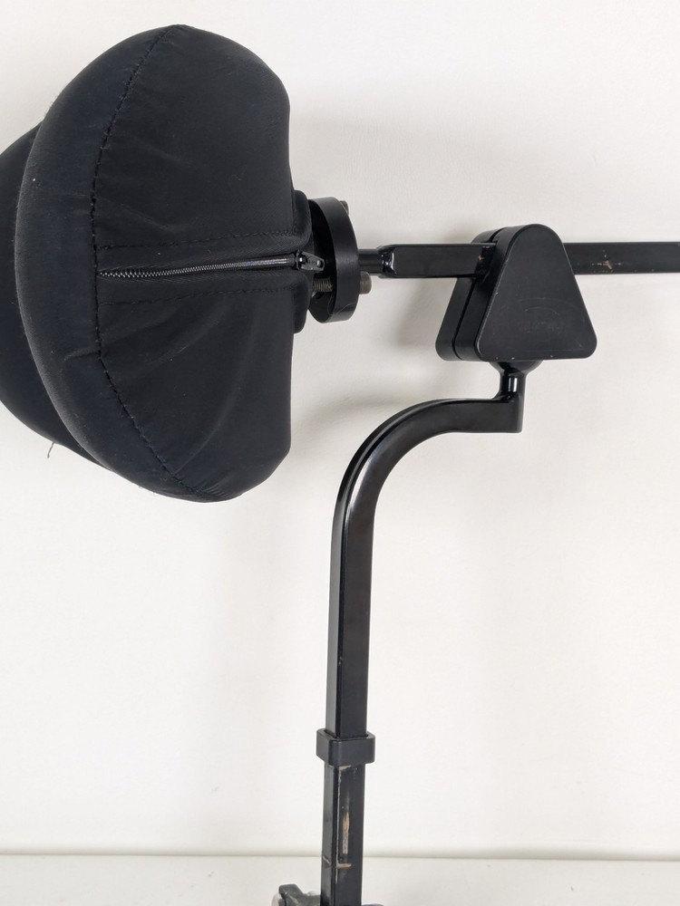 Stealth Adjustable Headrest With Mounting Bracket from Quantum Q6 Edge 3