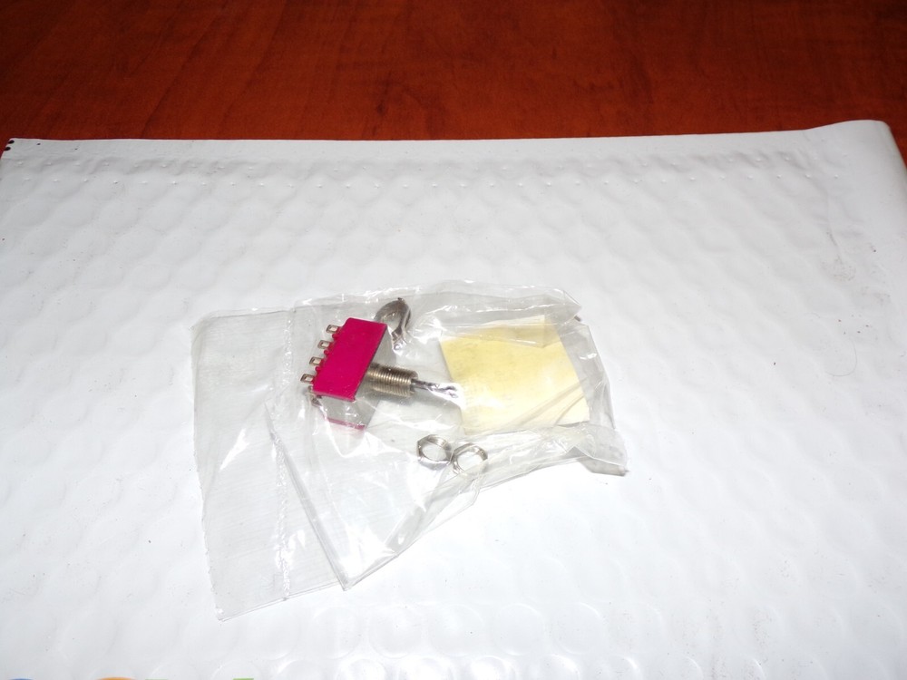 C&K Switch 7405SYZQE