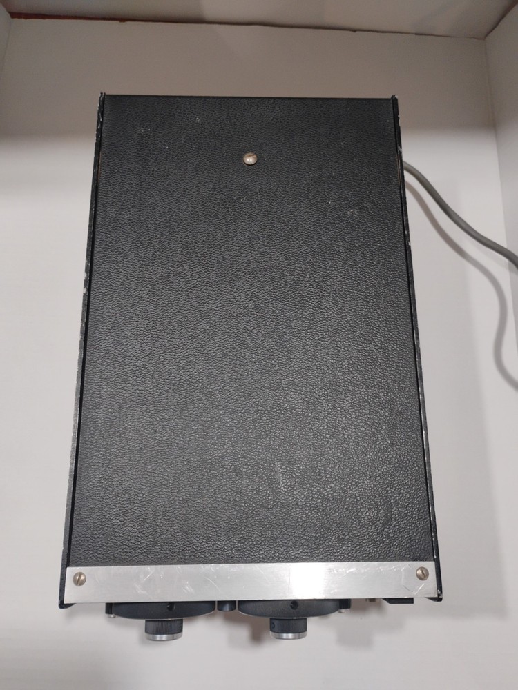 Wavetek Model 2001A Turns On Not Tested