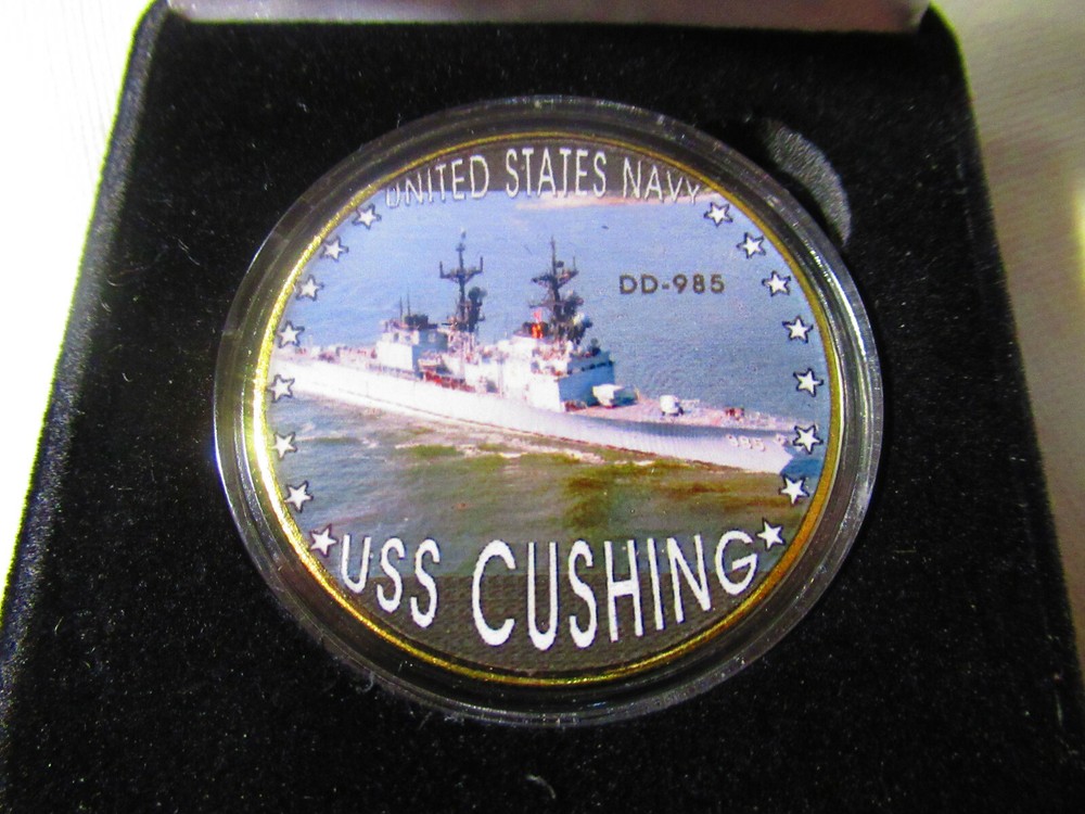 US NAVY - USS CUSHING (DD-985) Challenge Coin w/ Presentation Box