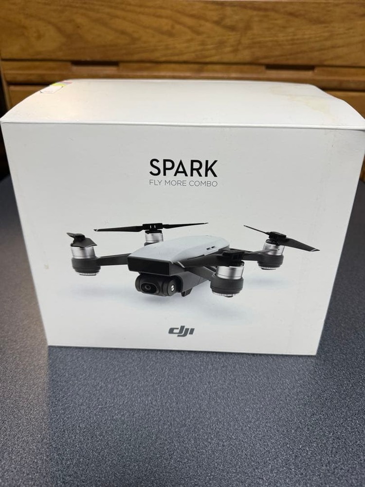Dji Spark Drone Full Set White Quadcopter With Camera Controller Battery (Needs