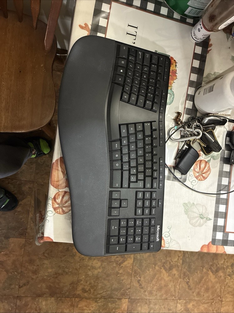 Microsoft Surface Pro Keyboard Copilot+ Pro 10/9/8/BLACK