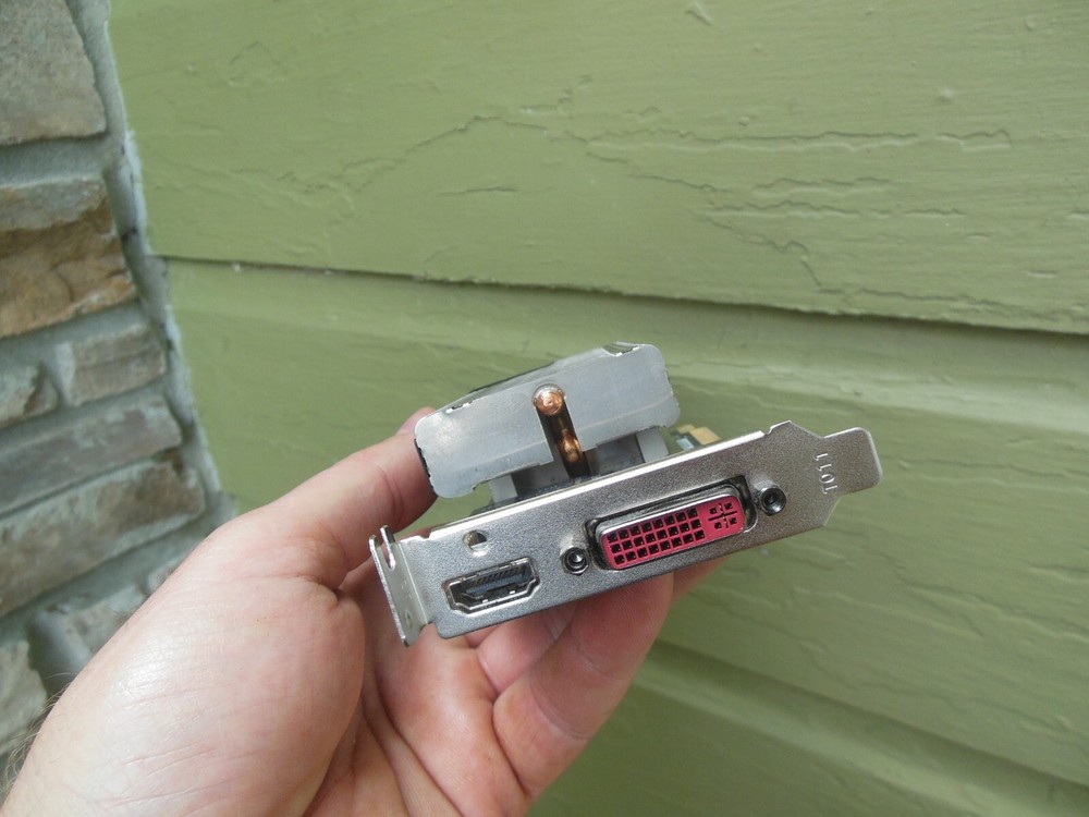 Advanced Micro Devices C552 Radeon XFX Graphics Card Working Model