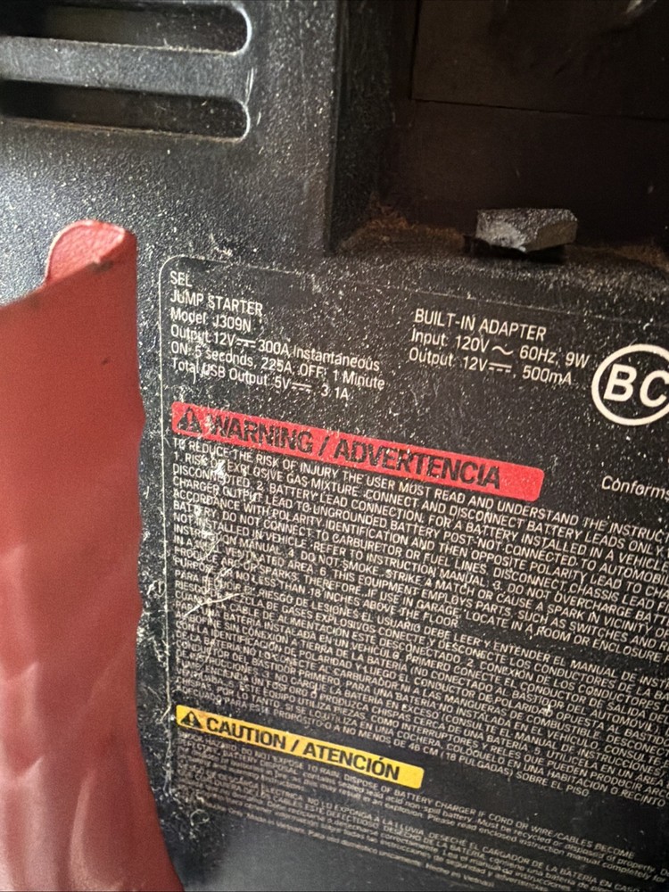 Napa 700 Amp Jump Starter