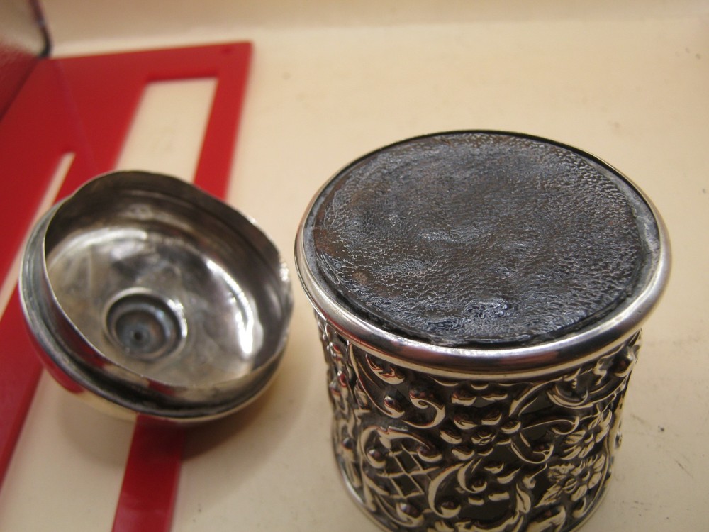 Antique Chester Sterling Silver Thread / Cotton / String Dispenser Box