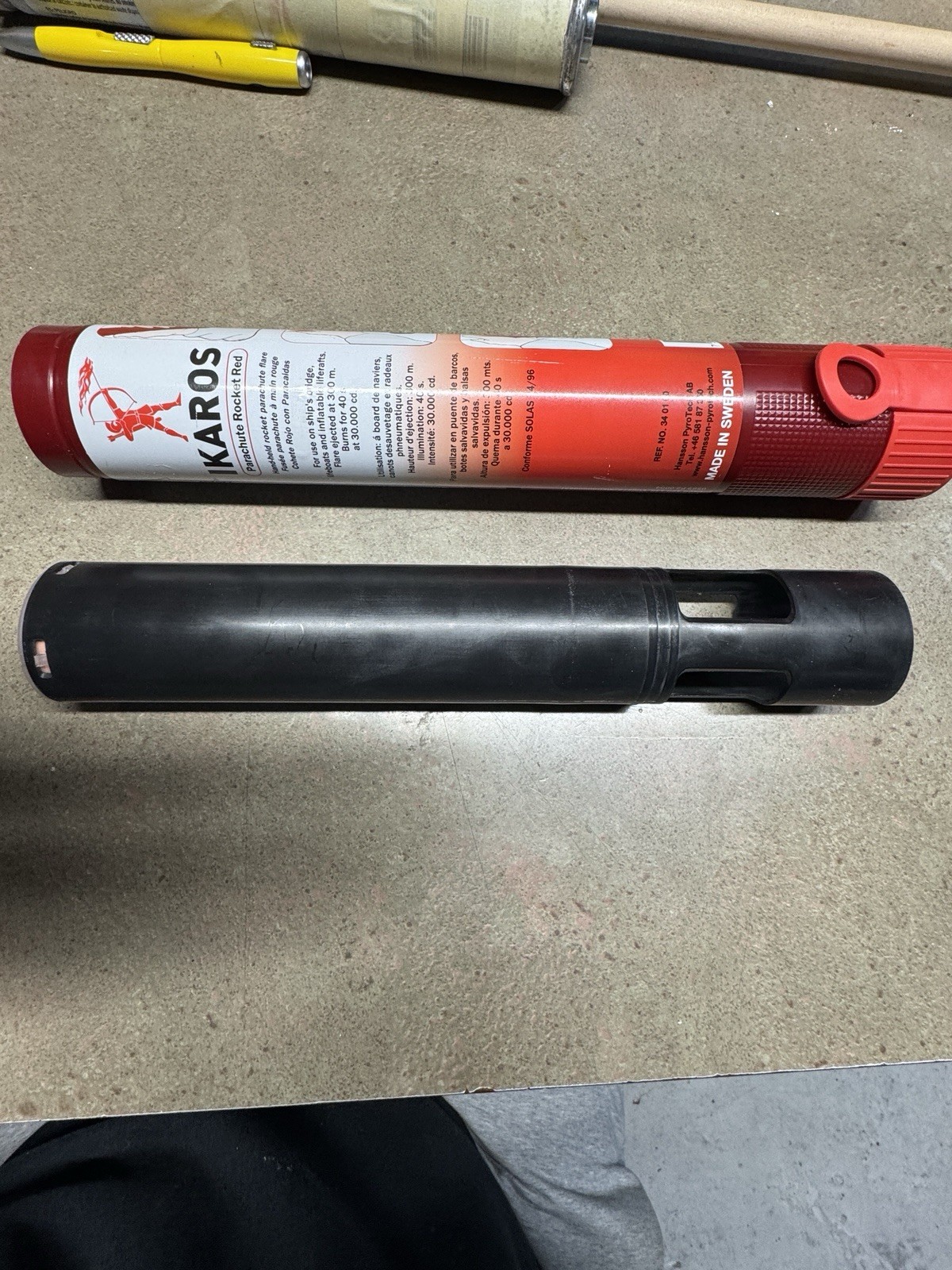 5pc RED PARACHUTE SIGNAL Flares ultra bright Pyro Mg based (USCG CERT SOLAS 74)