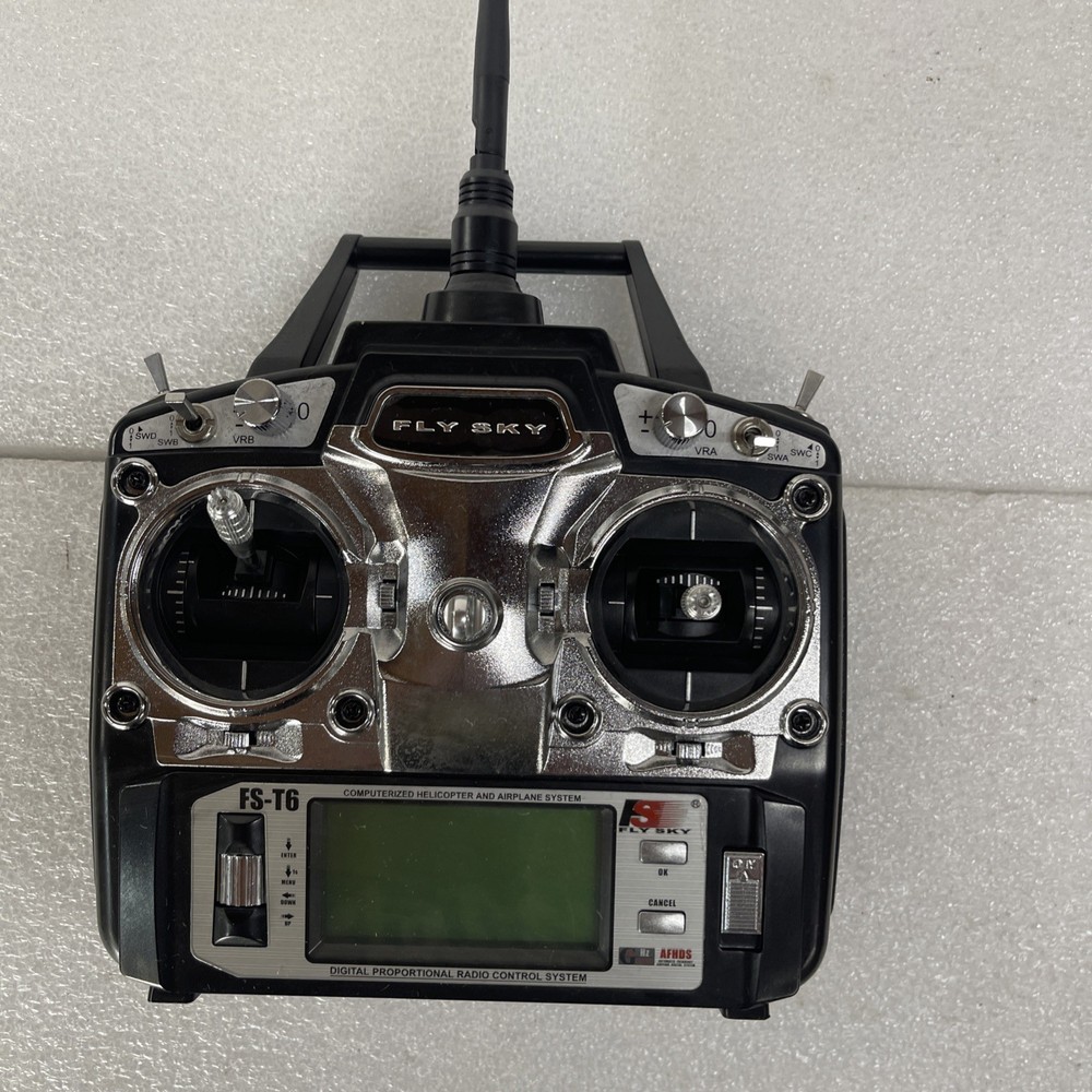 FlySky FS-T6 RC Transmitter – Powers On