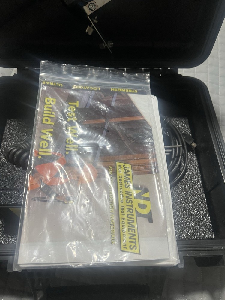 James Instruments T-T-100 Cementometer Microwave Moisture Meter Tested