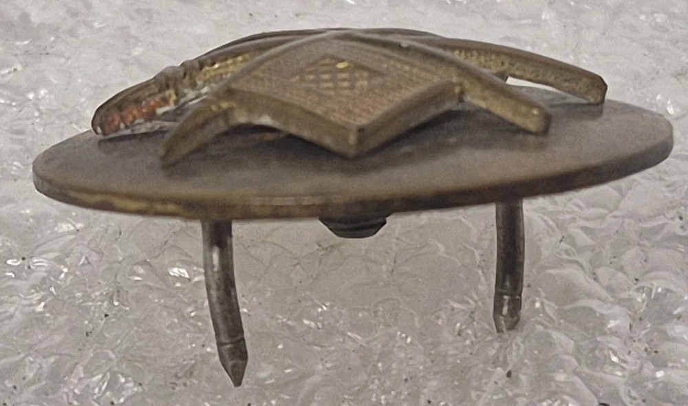 Signal Corps Collar Disk Clutch Back