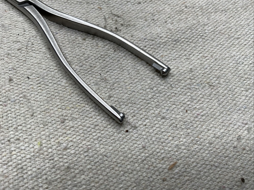 V. Mueller Fogarty Forceps CV5110