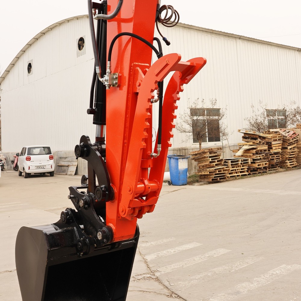 6-Ton Mini Excavator Yanmar Engine Powered with AC Cabin & Multi Digger Accessor
