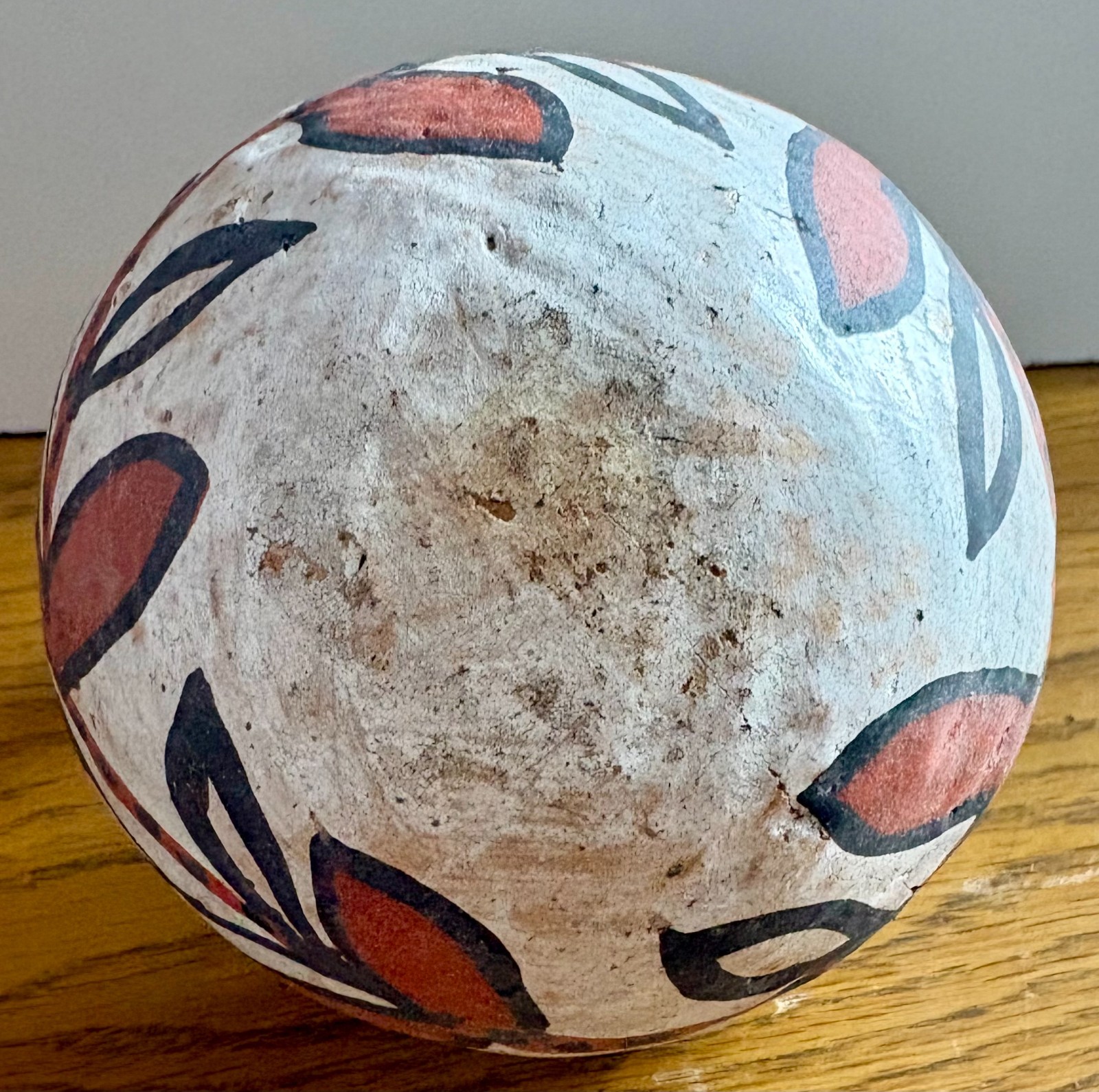 Antique Southwest NM ISLETA Pottery Bowl w/ Rope Twist Handle 4" x 4 1/4" AS-IS