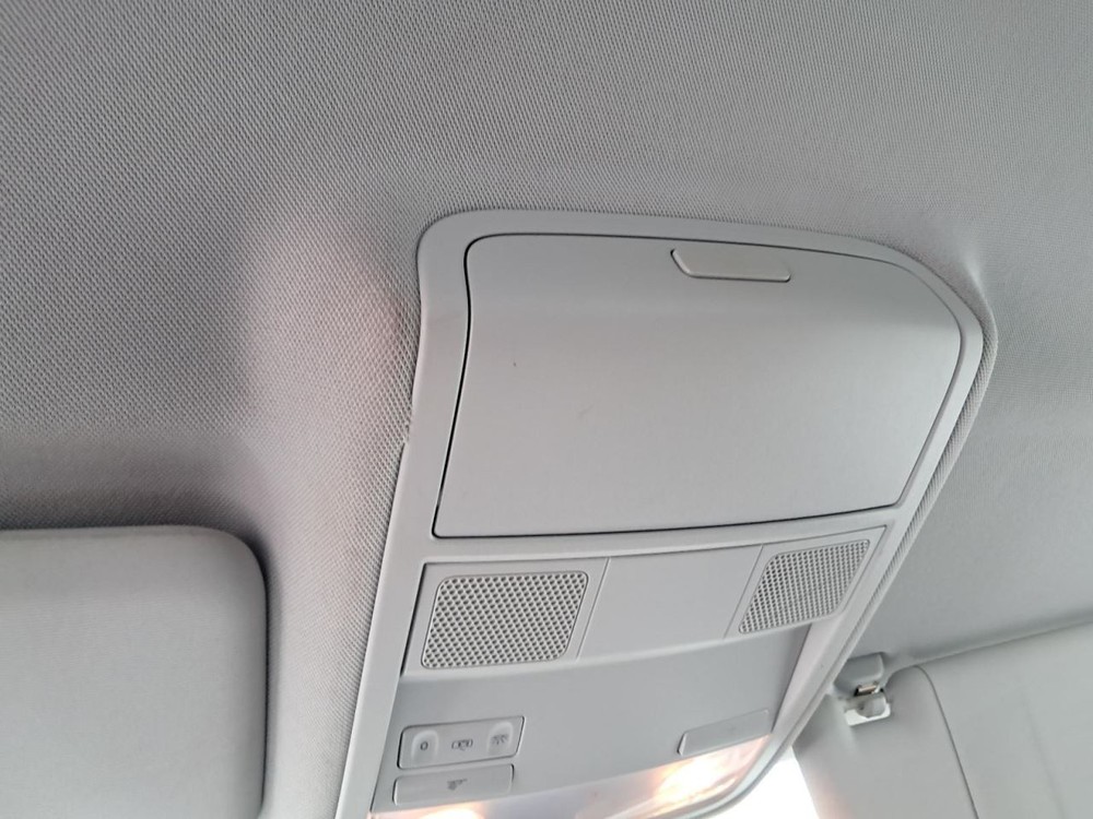 PASSAT 2015 Glove Box 4846745