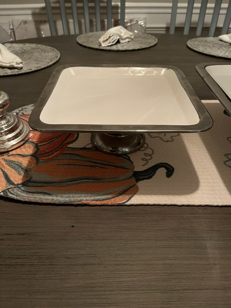 Cake Stands