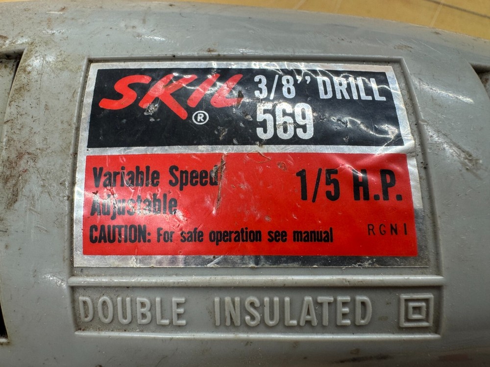 SKIL 569- 3/8" CORDED DRILL- VARIABLE SPEED ADJUSTABLE 1/5 HP!