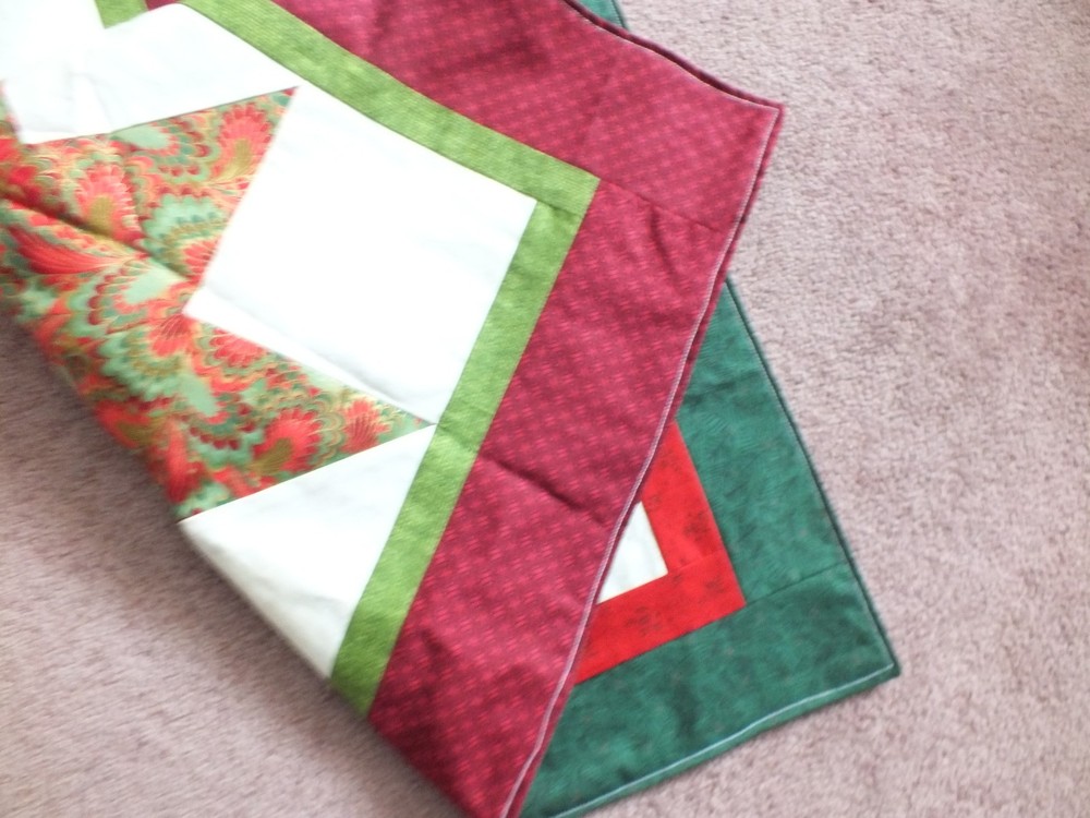 Beautiful Handmade Quilted Table Runner Multicolor 25x25" Reversible