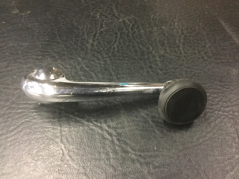 AirCooled Type 1 Replacement Window Crank Knobs & Caps 67 Only prt# VRD251