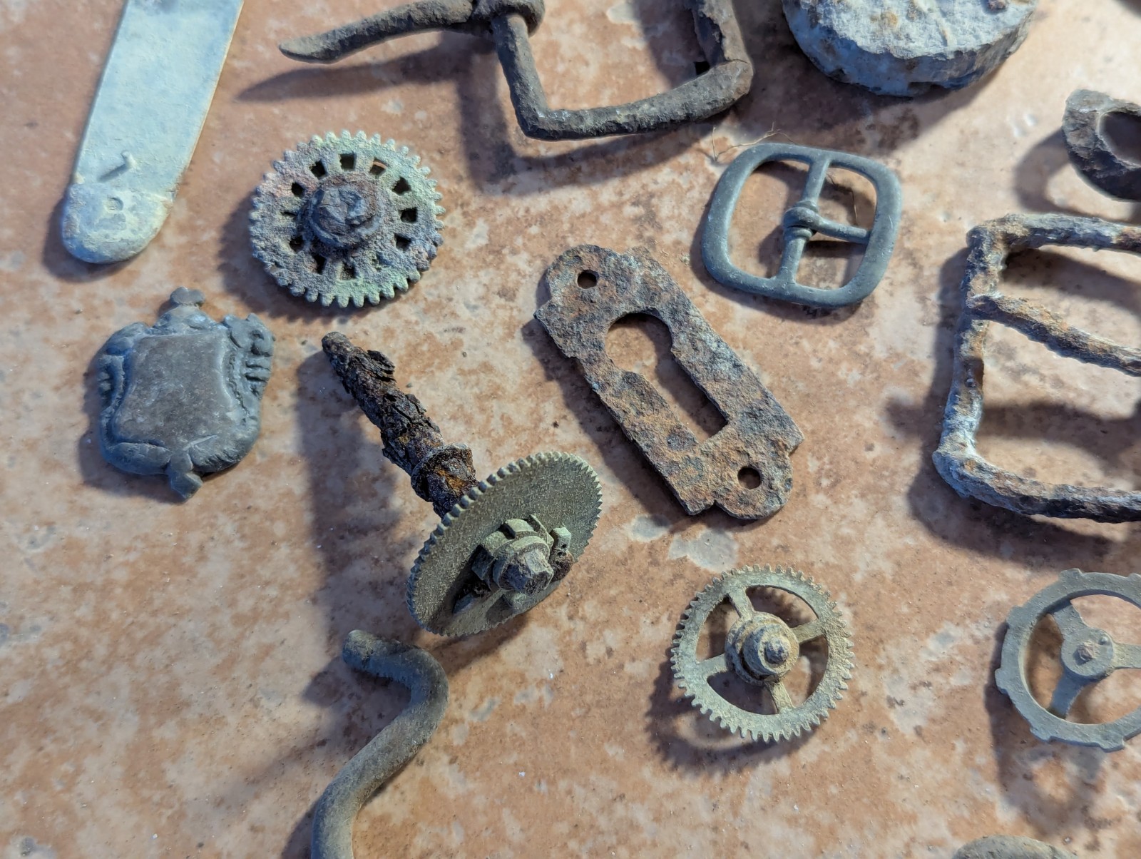 Dug Relics Vintage Iron Axle Grease Tin Door Knob Barrel Spigot Brass Ruler