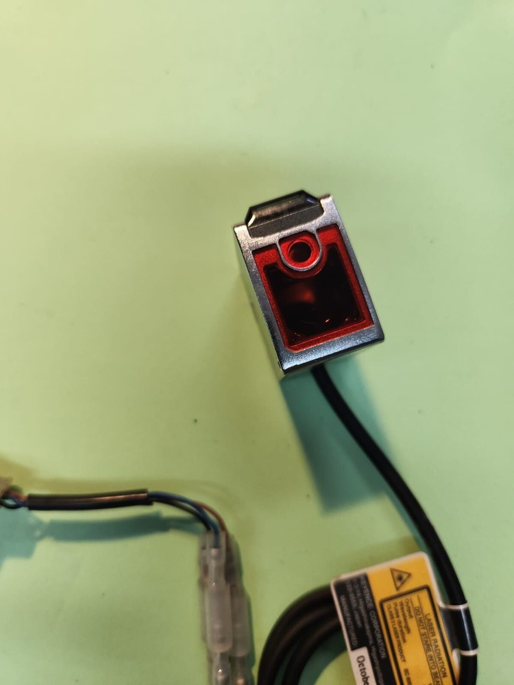 Keyence LR-TB2000 Laser Sensor