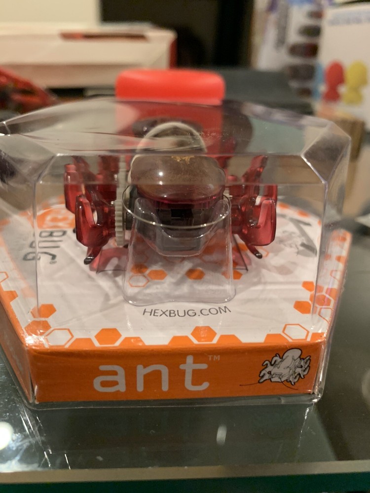 HEXBUG Micro Robotic Creatures - Ant [Magenta]