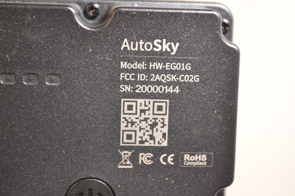 AutoSky GPS Tracker - Small Portable Model: HW-EG01G