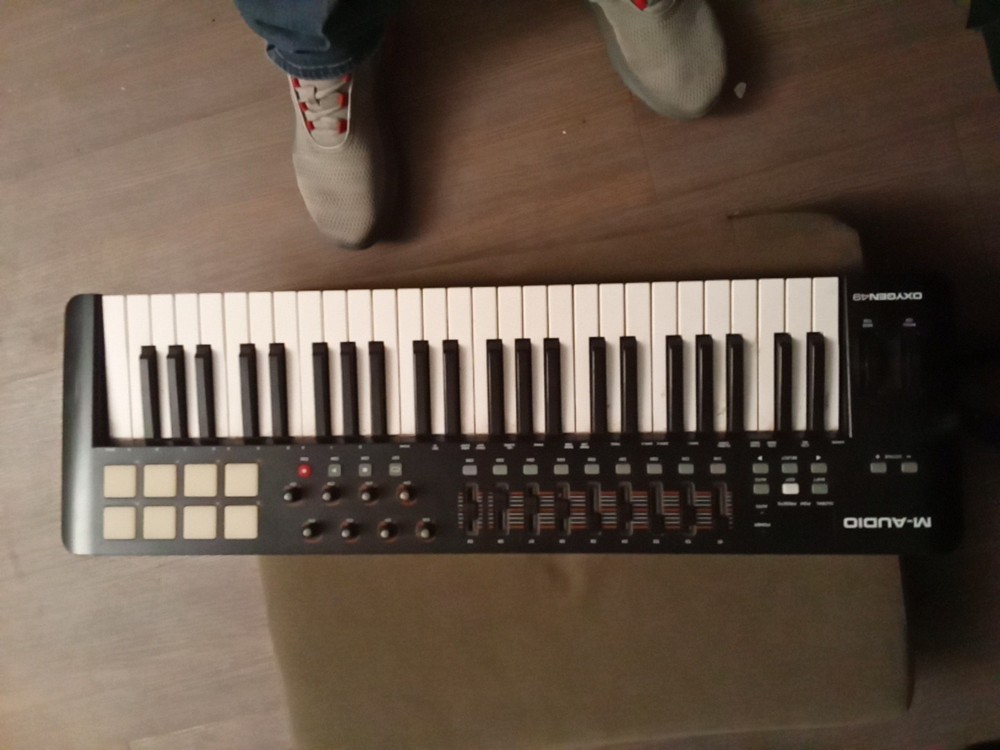 M Audio Oxygen 49 MKV 49 Key Keyboard Controller