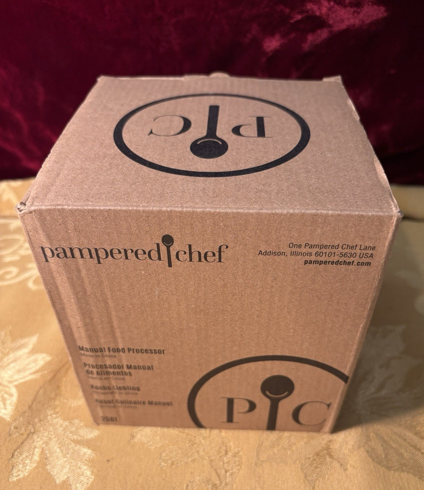 Pampered Chef: Manual Food Processor Item 2581