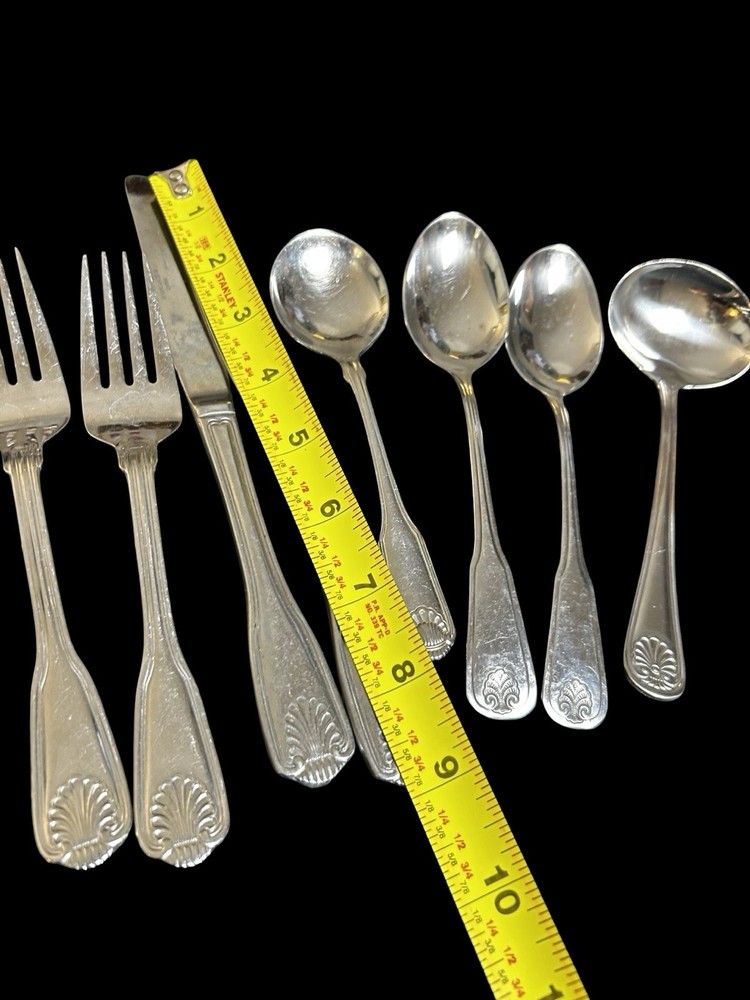 13 Oneida Wallace Rogers National Shell Pattern Forks Spoons Knives Serving Pcs