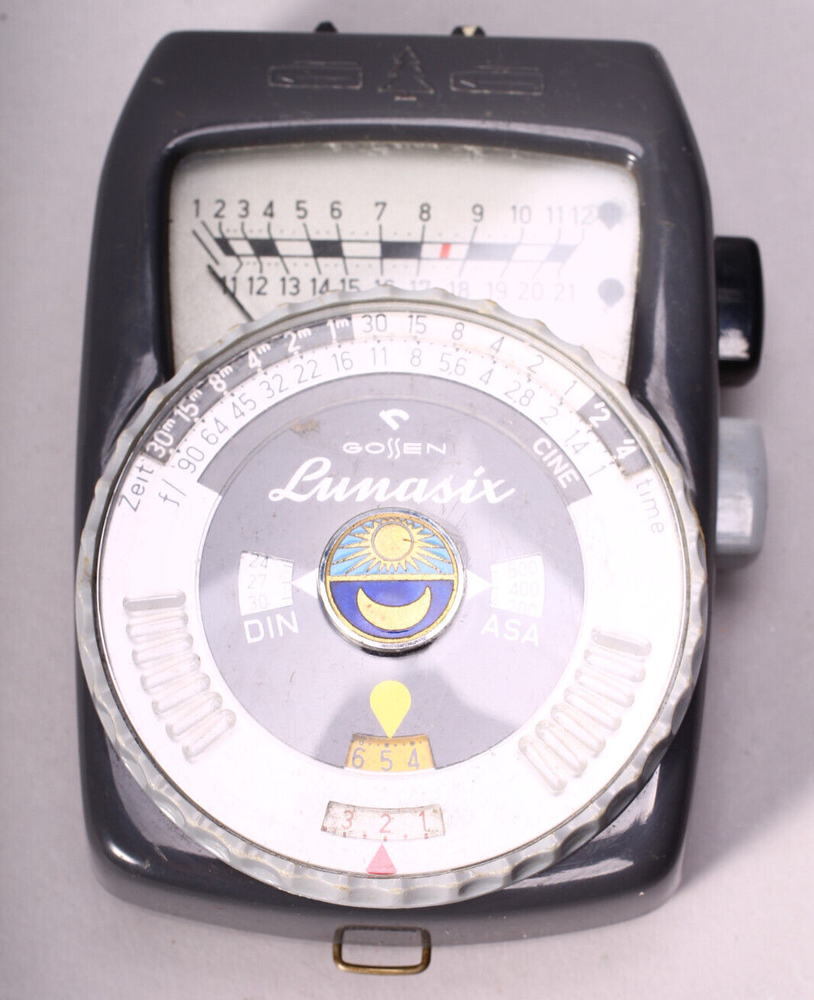 GOSSEN LUNASIX LIGHTMETER WITH CASE WORKING